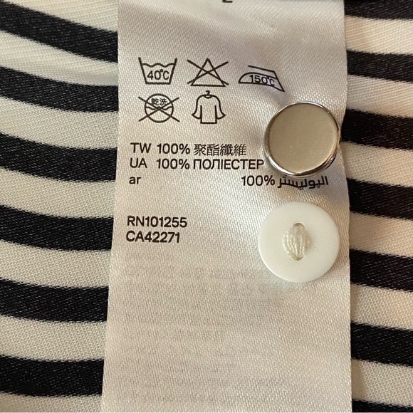 H&M Black White Oversized Striped Button Down Shirt Women’s Size 12 - Picture 7 of 7